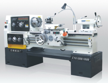 普通卧式车床 普通卧式车床